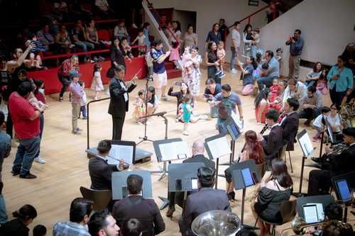 Danza bebé: concierto sensorial para primeras infancias en el Cenart