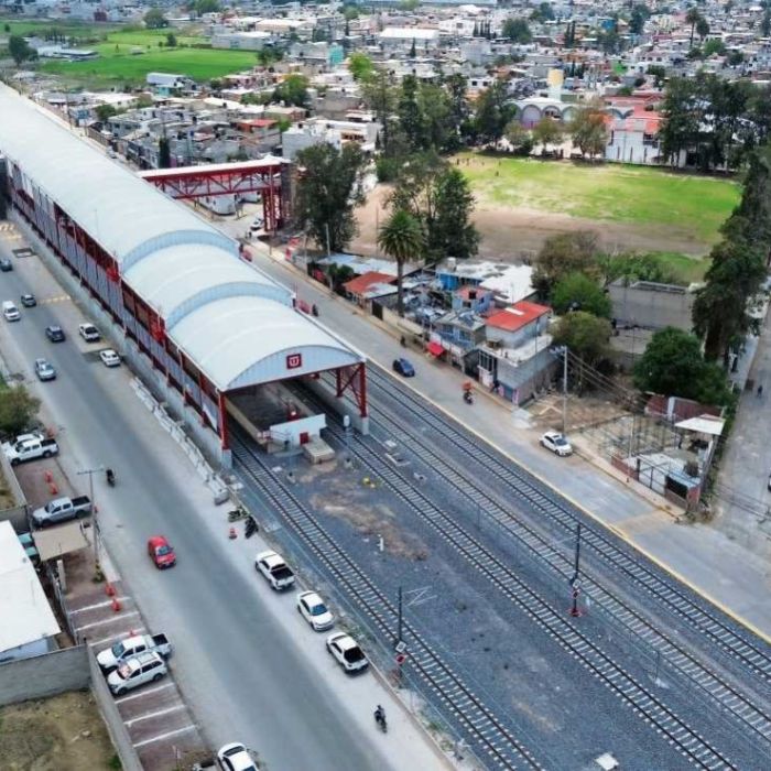 Gobierno invierte 48 mdp para reparar 156 casas dañadas por obras del Tren Buenavista‑AIFA en Tultepec
