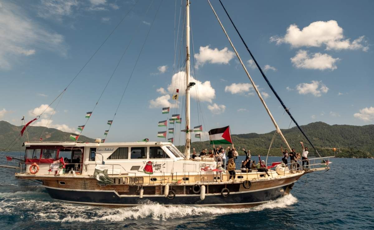 activistas-de-la-flotilla-global-sumud-denuncian-palizas-uso-de-taser-y-abuso-tras-ser-interceptados-por-israel