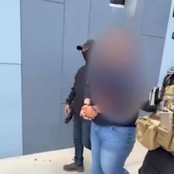 Detienen al director y al subdirector de Seguridad Pública de Tezontepec de Aldama; investigan presuntos vínculos con grupos criminales