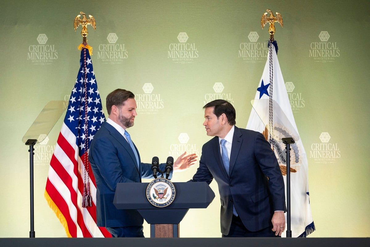 trump-dice-que-jd-vance-y-marco-rubio-son-muy-buenos-y-los-presenta-como-posibles-sucesores