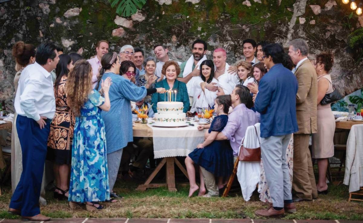 adriana-barraza-una-familia-complicada-busca-visibilizar-el-alzheimer