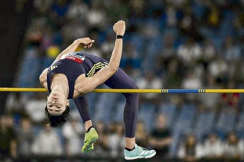 erick-portillo-gana-la-plata-en-salto-de-altura-en-la-liga-diamante-de-roma