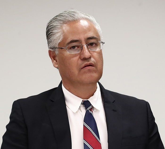 Tribunal federal revoca vinculación y ordena la liberación de Alejandro Vera, exrector de la UAEM