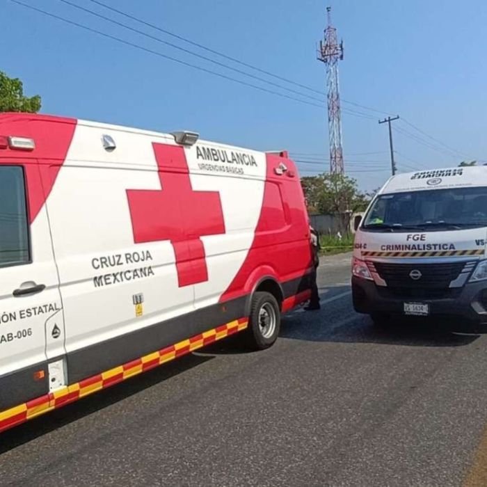 Accidente en la carretera Teapa-Villahermosa deja dos universitarios muertos y cinco heridos