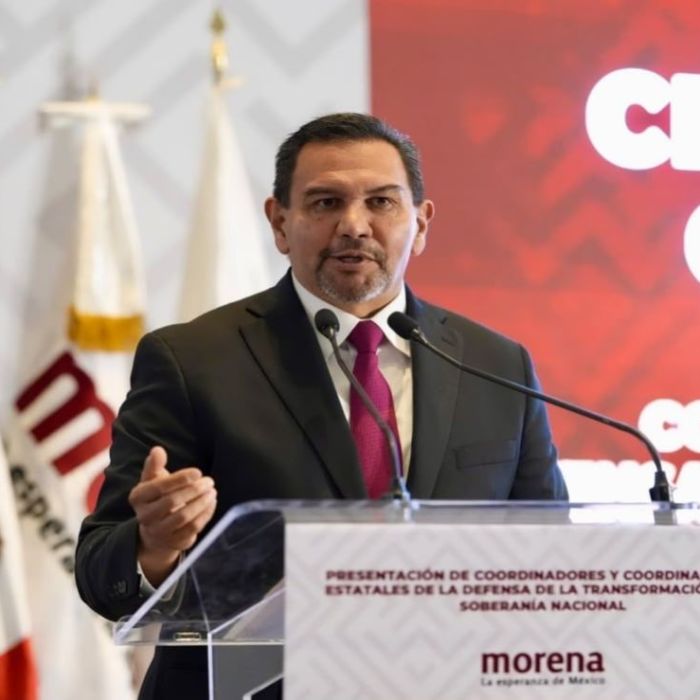 Cruz Pérez Cuéllar felicita a Andrea Chávez por coordinación de la 4T en Ciudad Juárez