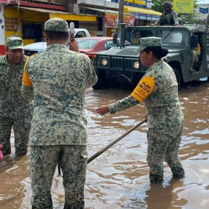 Marejadas inundan viviendas en Eldorado; brigadas atienden a familias afectadas